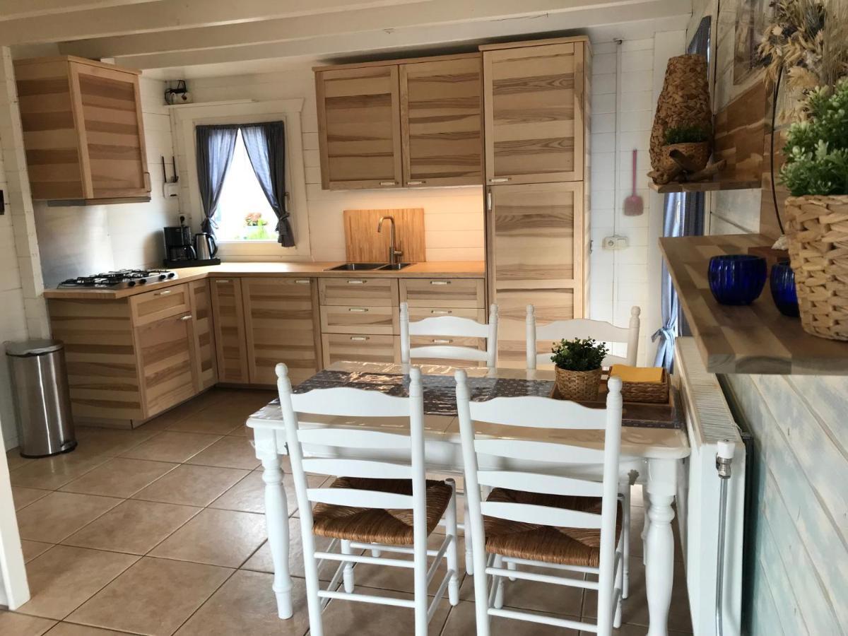 Viva La Vie Villa Maaseik Bagian luar foto