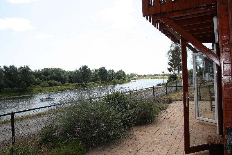 Viva La Vie Villa Maaseik Bagian luar foto